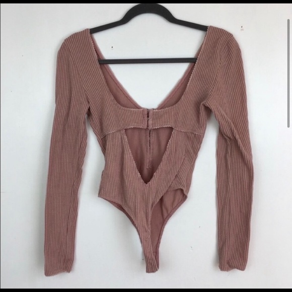 Urban outfitter bodysuit - Picture 2 of 11